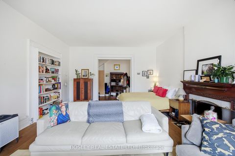 Photo 6 at 85 Walmer Road, Annex, Toronto