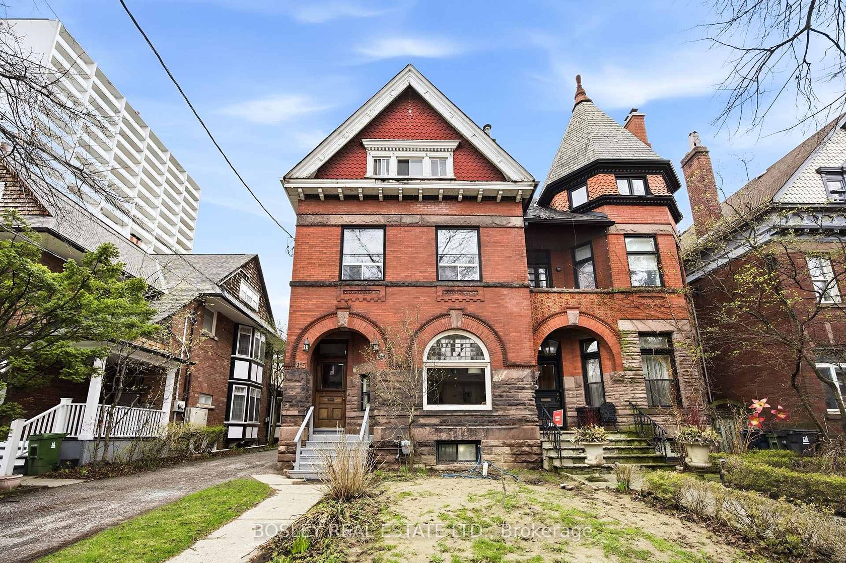 85 Walmer Road, Annex, Toronto by Loree Meneguzzi Real Estate 85 Walmer Road, Annex, Toronto