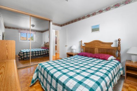 Photo 18 at 49 Navenby Crescent, Humber Summit, Toronto