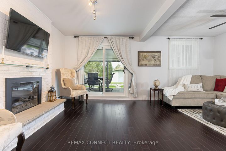 Photo 30 at 594 Waverly Street N, McLaughlin, Oshawa