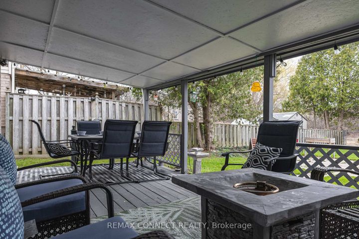 Photo 36 at 594 Waverly Street N, McLaughlin, Oshawa