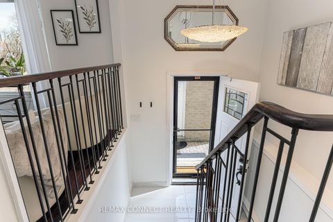 Photo 9 at 594 Waverly Street N, McLaughlin, Oshawa