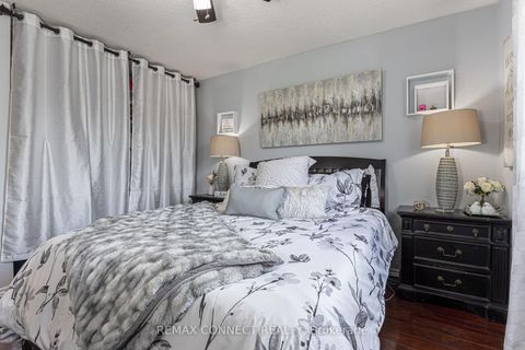 Photo 24 at 594 Waverly Street N, McLaughlin, Oshawa