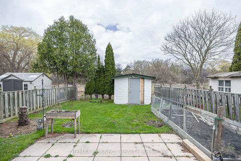 Photo 38 at 594 Waverly Street N, McLaughlin, Oshawa