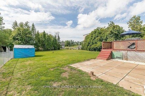Photo 6 at 2082 Lea Road, Alcona, Innisfil