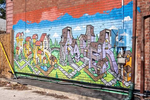 Photo 38 at 100 Sussex Avenue, University, Toronto