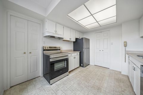 Photo 7 at 2001 - 75 Wynford Heights Crescent, Don Mills, Toronto