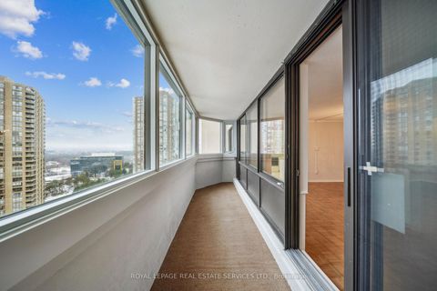 Photo 12 at 2001 - 75 Wynford Heights Crescent, Don Mills, Toronto