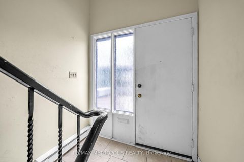 Photo 3 at 15 - 175 Trudelle Street, Eglinton East, Toronto