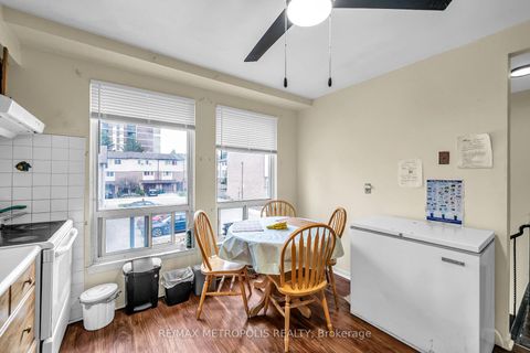Photo 6 at 15 - 175 Trudelle Street, Eglinton East, Toronto