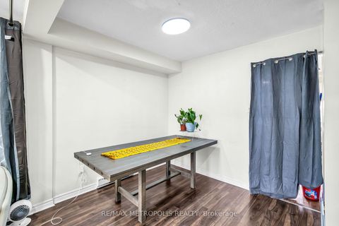 Photo 8 at 15 - 175 Trudelle Street, Eglinton East, Toronto