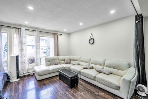 Photo 9 at 15 - 175 Trudelle Street, Eglinton East, Toronto
