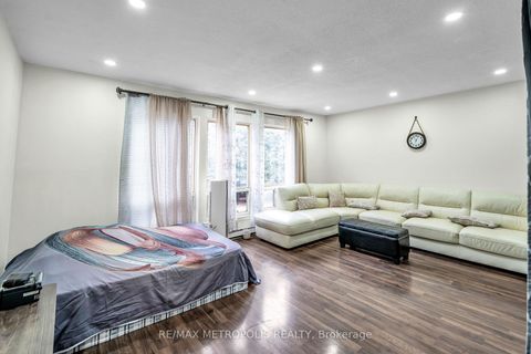 Photo 13 at 15 - 175 Trudelle Street, Eglinton East, Toronto