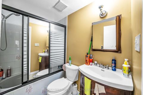 Photo 21 at 15 - 175 Trudelle Street, Eglinton East, Toronto