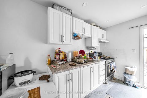 Photo 25 at 15 - 175 Trudelle Street, Eglinton East, Toronto