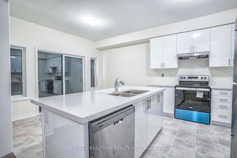 Photo 10 at 1502 Harker Street, Alcona, Innisfil