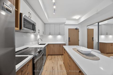 Photo 2 at 262 - 333 Sunseeker Avenue, Rural Innisfil, Innisfil