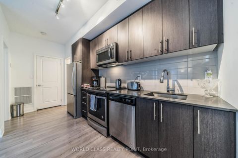 Photo 8 at TH62 - 780 Sheppard Avenue E, Bayview Village, Toronto