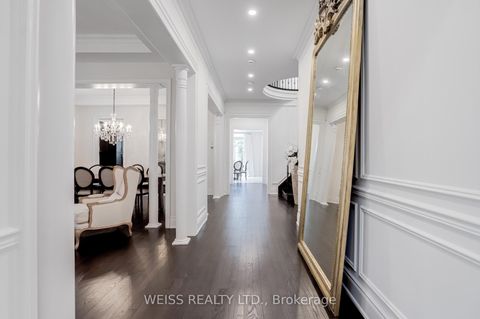 Photo 4 at 43 Chesney Crescent, Kleinburg, Vaughan