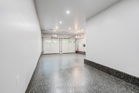 Photo 48 at 43 Chesney Crescent, Kleinburg, Vaughan