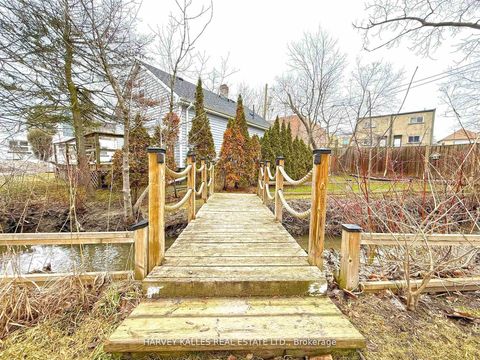 Photo 6 at 83 Temperance Street, Aurora Village, Aurora