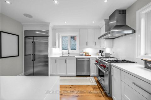 Photo 8 at 21 Austin Terrace, Casa Loma, Toronto