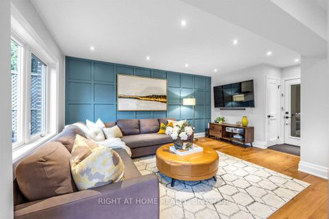 Photo 12 at 21 Austin Terrace, Casa Loma, Toronto