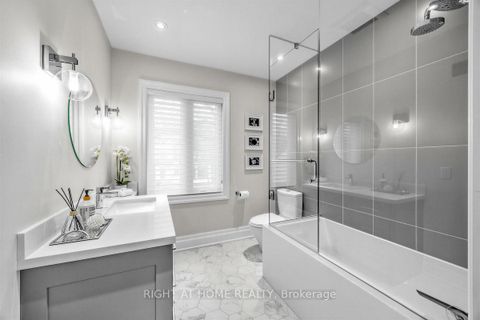 Photo 23 at 21 Austin Terrace, Casa Loma, Toronto