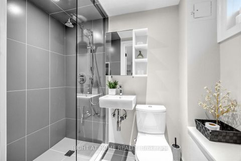 Photo 27 at 21 Austin Terrace, Casa Loma, Toronto