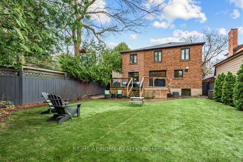 Photo 36 at 21 Austin Terrace, Casa Loma, Toronto