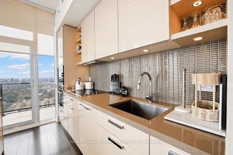 Photo 18 at 2603 - 32 Davenport Road, Annex, Toronto