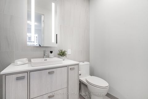 Photo 13 at 501 - 115 Denison Avenue, Chinatown, Toronto