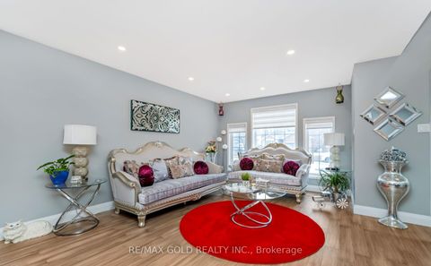 Photo 6 at 68 Benson Drive, Northwest, Barrie