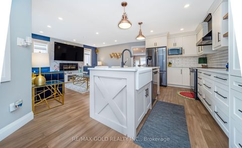 Photo 15 at 68 Benson Drive, Northwest, Barrie