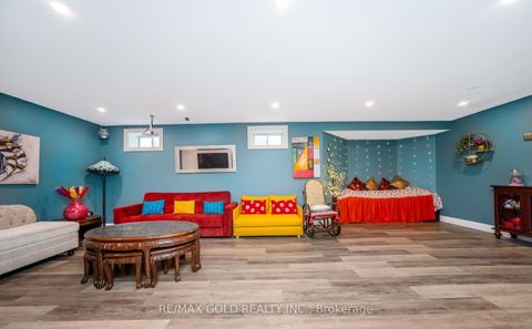 Photo 24 at 68 Benson Drive, Northwest, Barrie