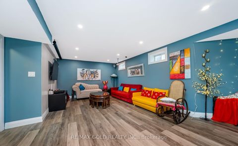 Photo 25 at 68 Benson Drive, Northwest, Barrie