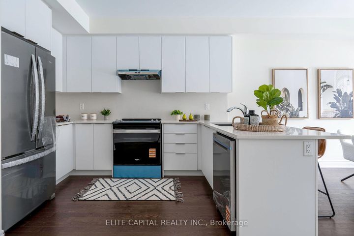 Photo 2 at 147 Berczy Green Drive, Rural Markham, Markham