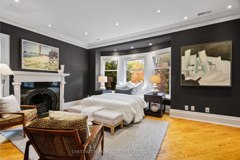 Photo 15 at 46 Lowther Avenue, Annex, Toronto