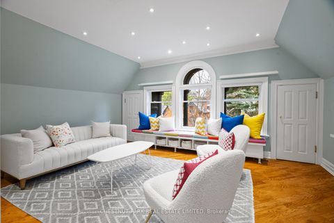 Photo 28 at 46 Lowther Avenue, Annex, Toronto