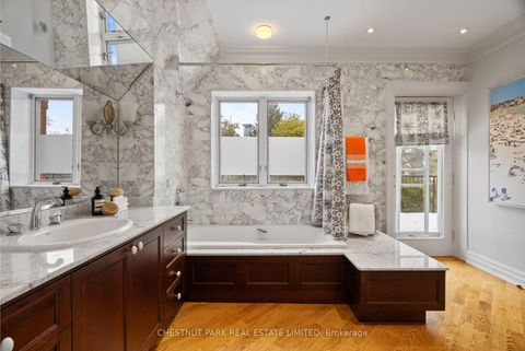 Photo 29 at 46 Lowther Avenue, Annex, Toronto