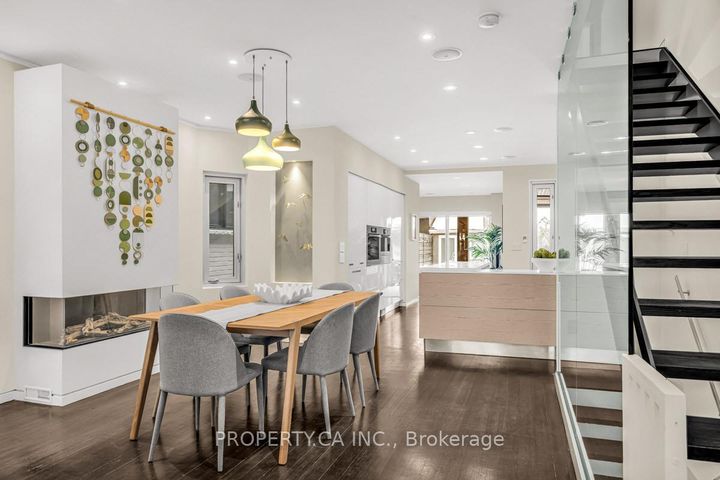 Photo 8 at 270 Euclid Avenue, Bellwoods, Toronto