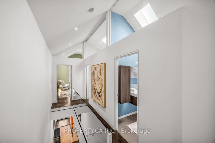 Photo 23 at 270 Euclid Avenue, Bellwoods, Toronto