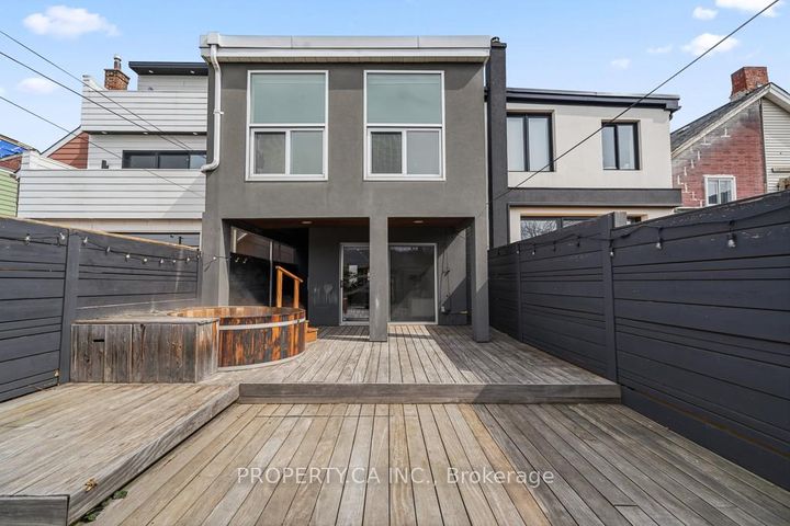 Photo 35 at 270 Euclid Avenue, Bellwoods, Toronto