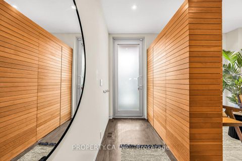 Photo 3 at 270 Euclid Avenue, Bellwoods, Toronto