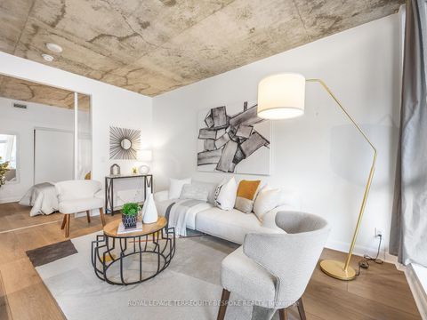 Photo 9 at 202 - 478 King Street W, Waterfront Communities C1, Toronto