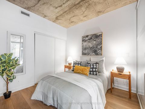 Photo 18 at 202 - 478 King Street W, Waterfront Communities C1, Toronto
