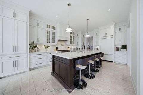 Photo 8 at 116 Frontenac Avenue, Nortown, Toronto