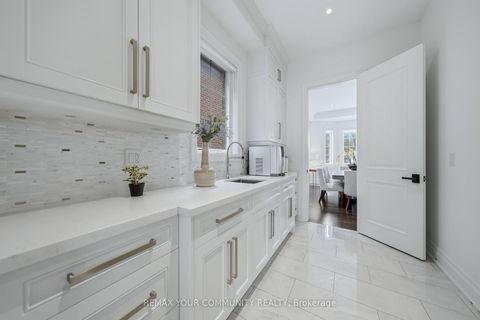 Photo 11 at 116 Frontenac Avenue, Nortown, Toronto
