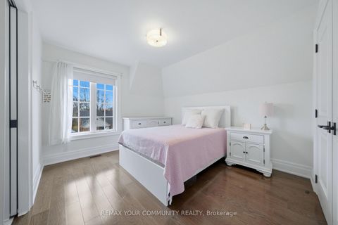 Photo 29 at 116 Frontenac Avenue, Nortown, Toronto