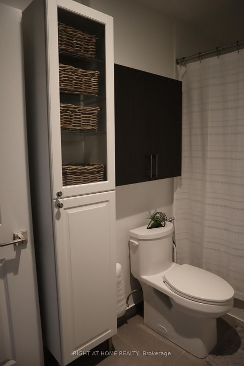 Photo 11 at 633 - 591 Sheppard Avenue E, Bayview Village, Toronto